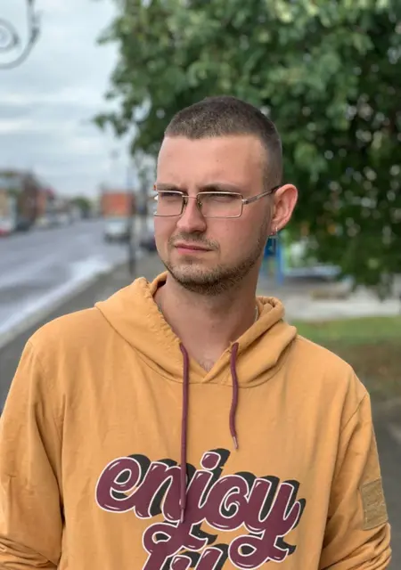 Я Владимир, 25, знакомлюсь для постоянных отношений в Бийске