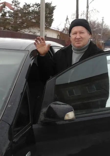 Владимир- из Пролетарска, мне 64, познакомлюсь без обязательств