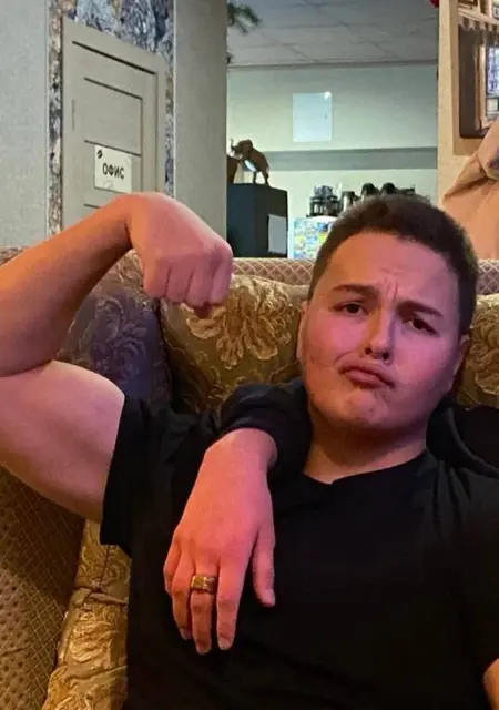 Я Павел, 19, знакомлюсь для вирта в Озерске