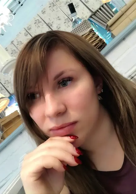 Катя из Волгодонска, мне 35, познакомлюсь на одну ночь