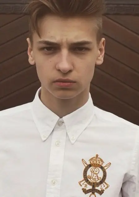 Иван из Пущина, мне 27, познакомлюсь на одну ночь