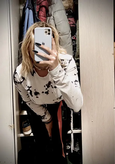 Ангелиночка из Калининграда, мне 21, познакомлюсь на одну ночь