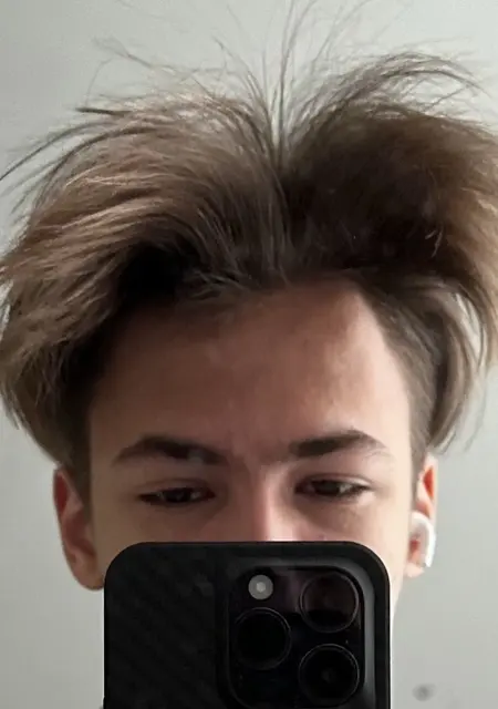 Nikita из Жуковского, мне 18, познакомлюсь для постоянных отношений