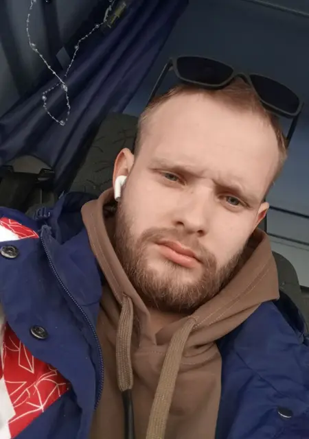 Я Алексей, 24, из Надыма, ищу знакомства без обязательств