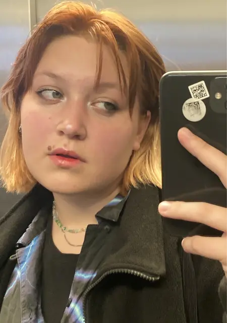 Я Вик, 20, знакомлюсь на одну ночь в Москве