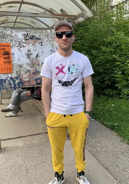 Я Денис, 36, из Москвы, ищу знакомство для постоянных отношений