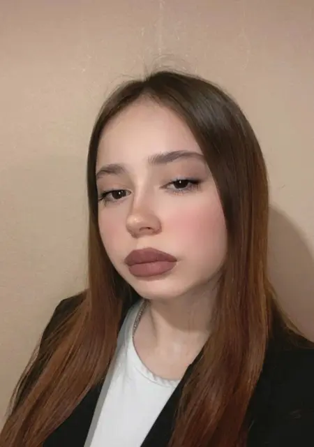 Я Милана, 19, знакомлюсь на одну ночь в Саратове