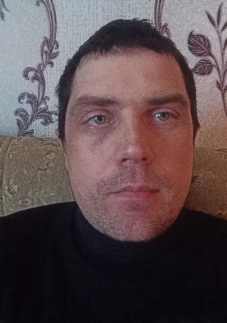 Джордж из Полярных Зорь, мне 40, познакомлюсь для дружбы