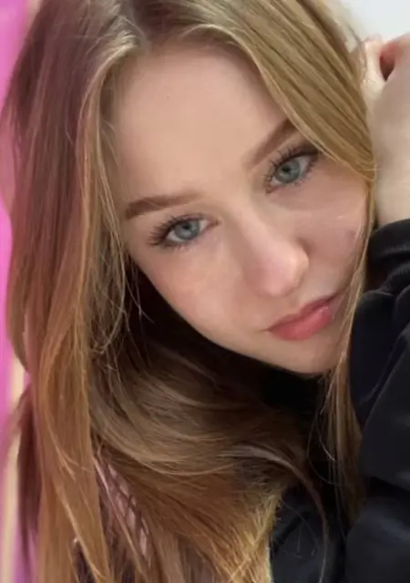 Katiii из Урая, мне 25, познакомлюсь для вирта