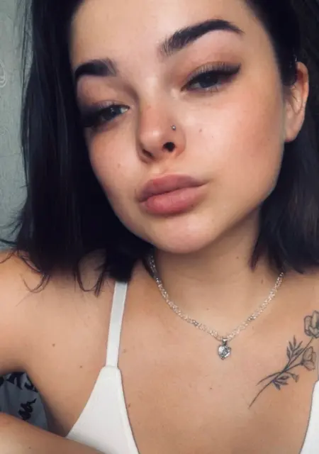 Ленчик из Москвы, мне 19, познакомлюсь на одну ночь