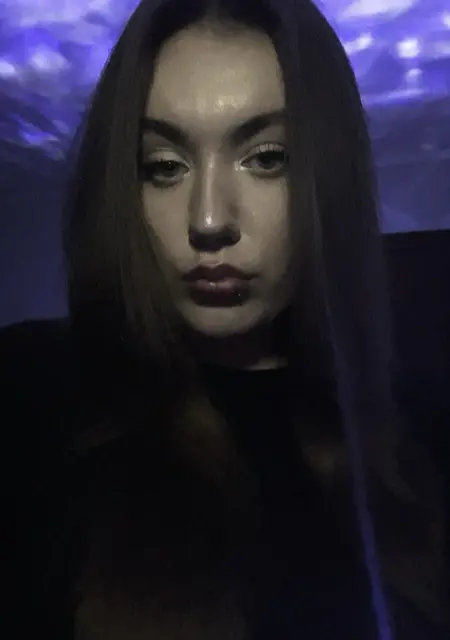 Anna из Калининграда, ищу на сайте знакомства без обязательств