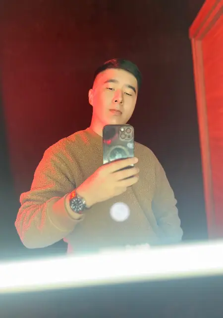 Самад из Стрежевого, мне 20, познакомлюсь для дружбы