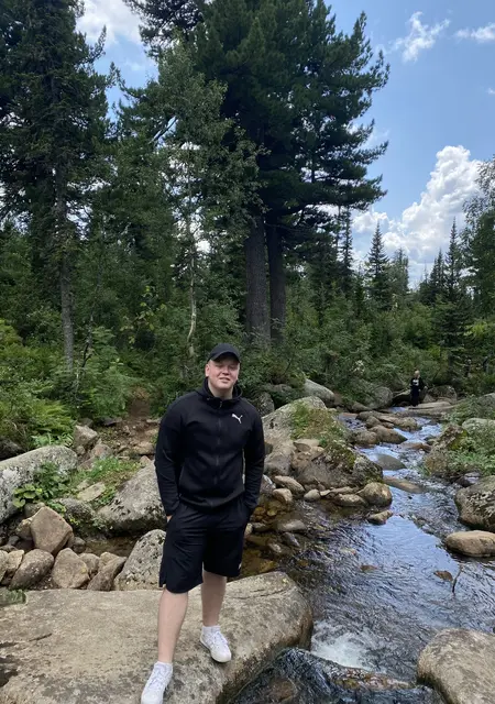 Никита из Калтана, ищу на сайте знакомства на одну ночь