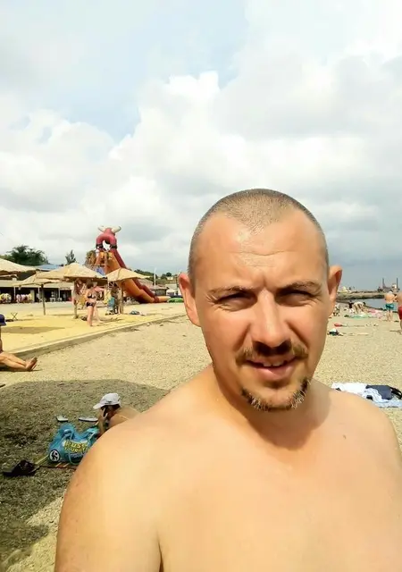 Алексей из Тамани, мне 46, познакомлюсь на одну ночь