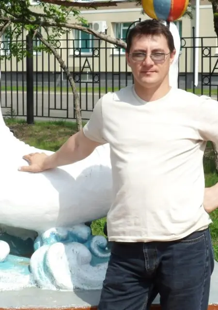 Алексей из Владивостока, ищу на сайте знакомства на одну ночь