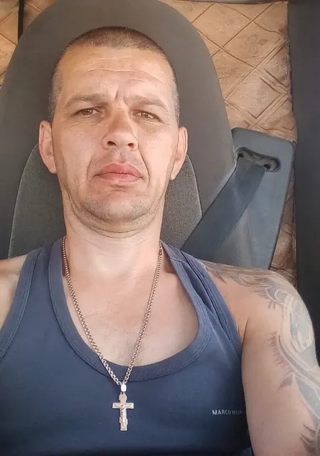 Дмитрий из Серова, ищу на сайте знакомства на одну ночь