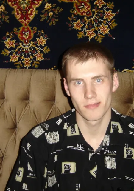 Alex из Златоуста, мне 44, познакомлюсь на одну ночь