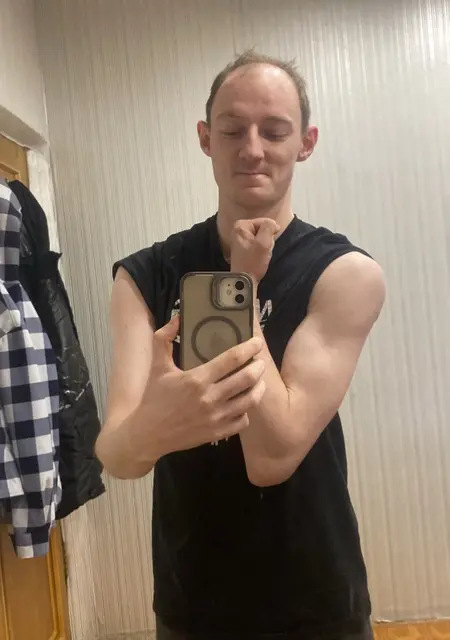 Я Сергей, 28, знакомлюсь без обязательств в Новочеркасске