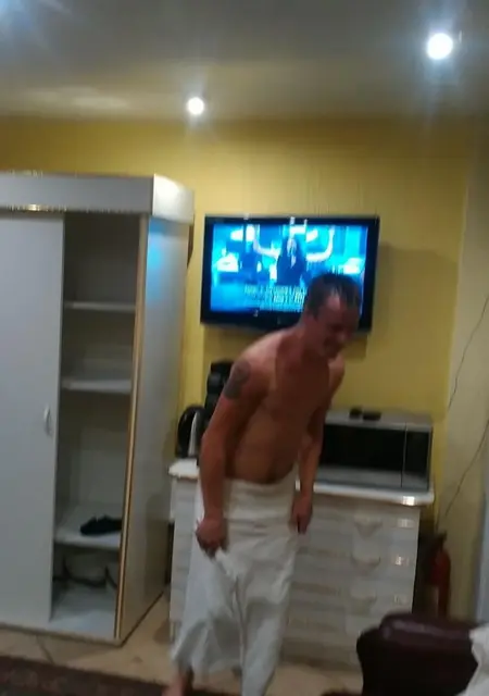 Я Geksan, 36, из Борисова, ищу знакомства на одну ночь