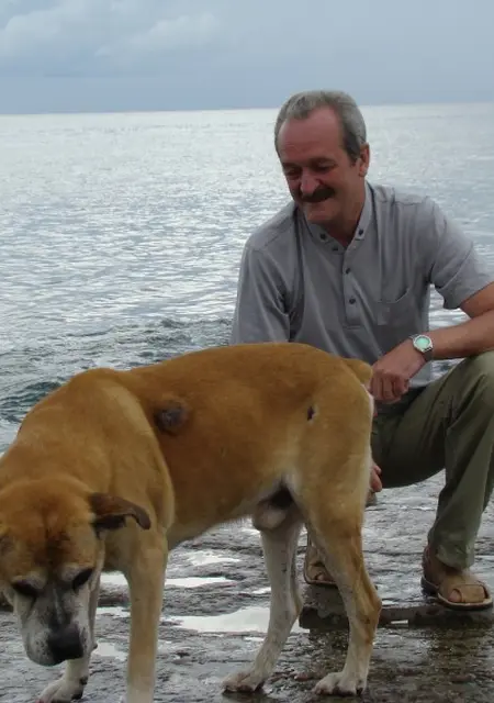 Я Михаил, 69, знакомлюсь для общения в Оленегорске