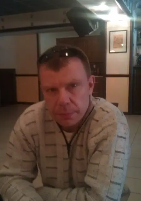 Andrey из Соснового Бора, мне 48, познакомлюсь для постоянных отношений
