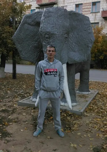 Я Александр, 41, из Суровикина, ищу знакомство для постоянных отношений