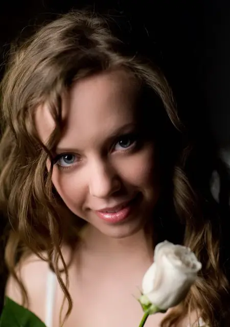 Юля из Чехова, ищу на сайте вирта