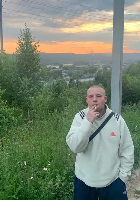 Семён из Междуреченска, ищу на сайте знакомства на одну ночь