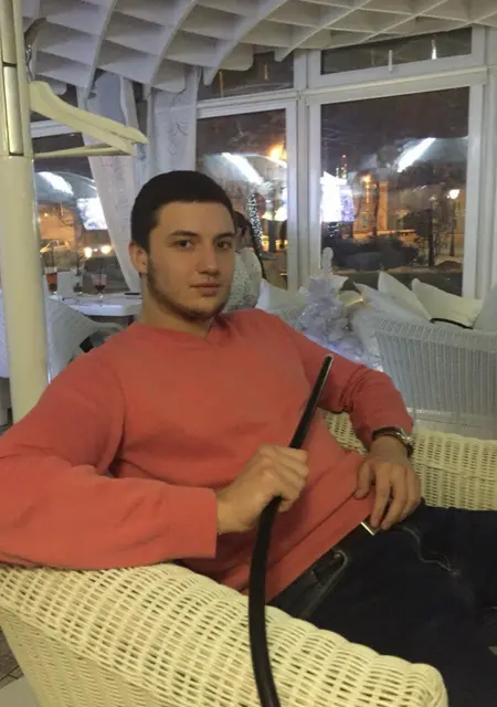 Я Denis, 31, из Тамбова, ищу знакомства без обязательств