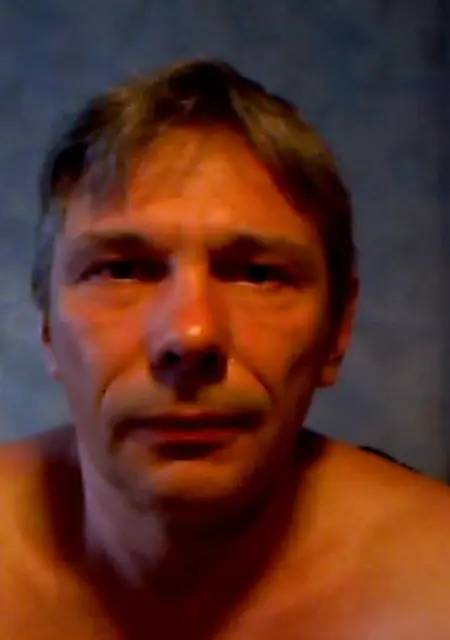 Slava из Новомосковска, ищу на сайте знакомства на одну ночь