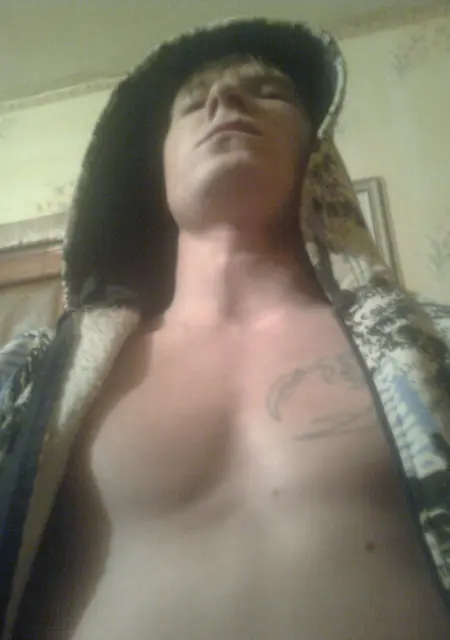 Данила из Березников, ищу на сайте постоянные отношения