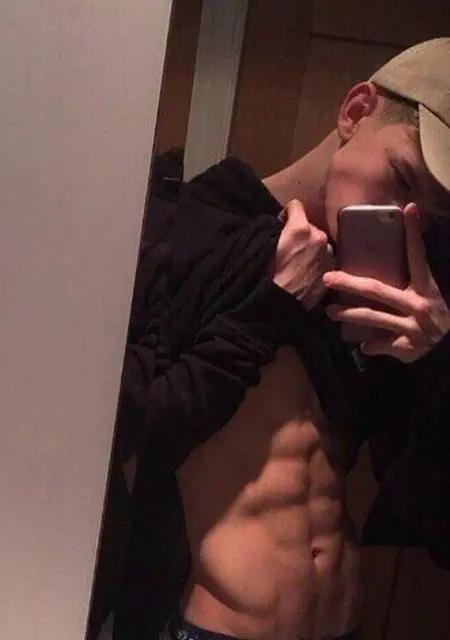 Я Evgeny, 28, знакомлюсь для вирта в Белой Калитве