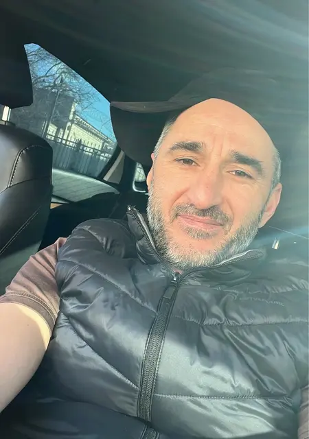 Я Ибрагим, 39, из Геленджика, ищу знакомства без обязательств