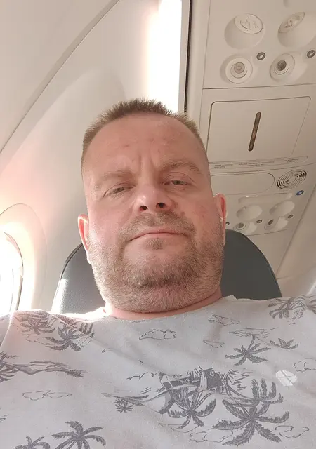 Я Денис, 42, знакомлюсь без обязательств в Каспийске