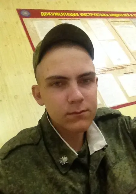 Дмитрий из Курчатова, ищу на сайте знакомства на одну ночь