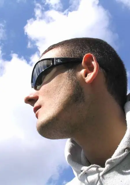 Я Михаил, 52, из Уренгоя, ищу знакомства на одну ночь