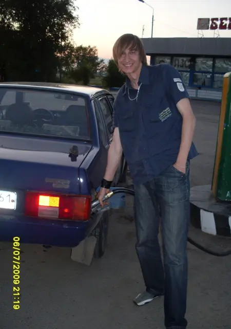 Дмитрий из Сальска, мне 39, познакомлюсь на одну ночь