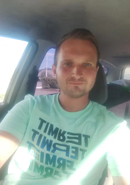 Я Dmitry, 34, знакомлюсь без обязательств в Орле