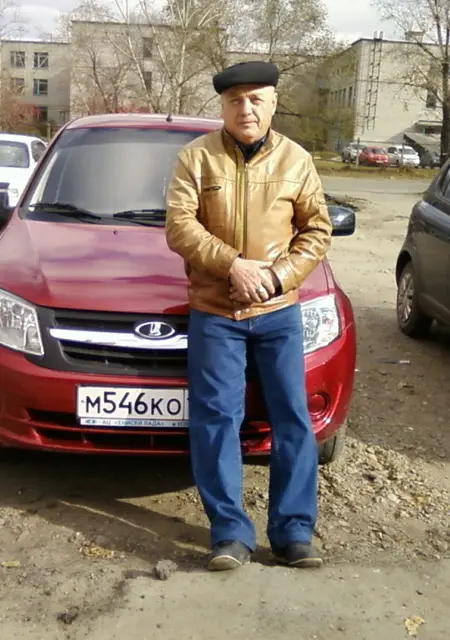 Динозаврик из Минусинска, мне 81, познакомлюсь без обязательств