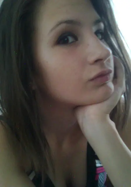 Лелька из Первоуральска, мне 25, познакомлюсь без обязательств