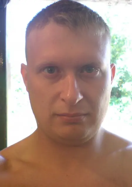 Я Deniss, 42, из Балакова, ищу знакомство для общения