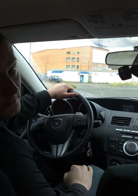 Я Миха, 42, из Заполярного, ищу знакомство для приятного времяпровождения