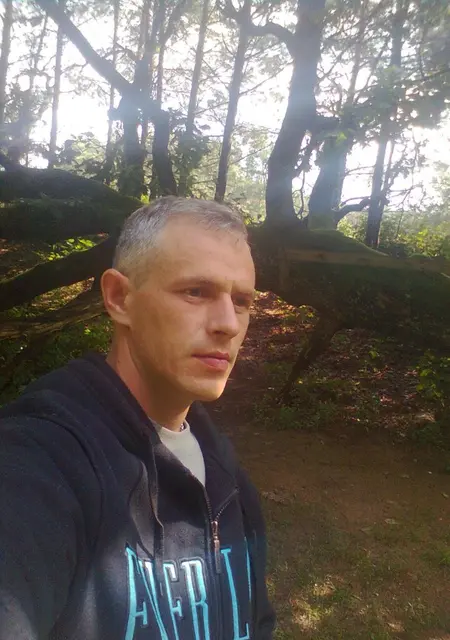 Я Sergei, 44, из Кричева, ищу знакомства без обязательств