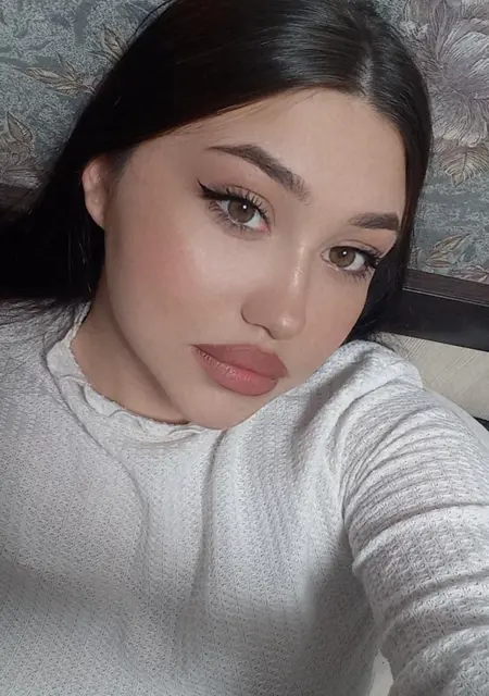Я Дарья, 22, из Ейска, ищу знакомства без обязательств