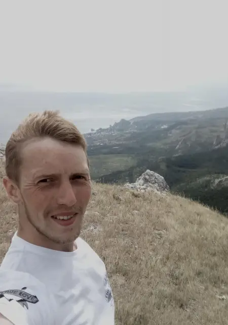 Денис из Ковдора, мне 32, познакомлюсь на одну ночь