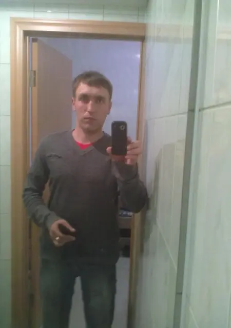 Саня из Омутнинска, ищу на сайте знакомства на одну ночь