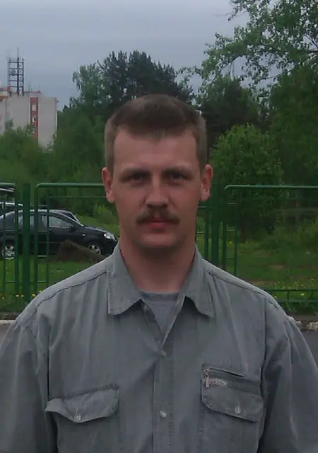 Игорь из Кировска, мне 44, познакомлюсь на одну ночь