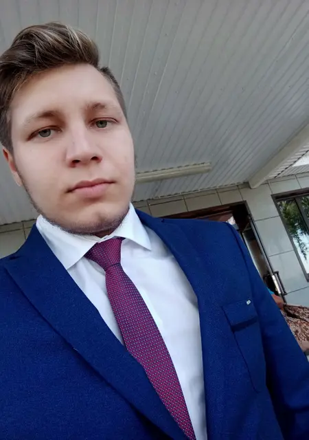 Максим из Каменска, мне 23, познакомлюсь на одну ночь