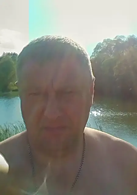 Павел из Землянщины, ищу на сайте знакомства на одну ночь