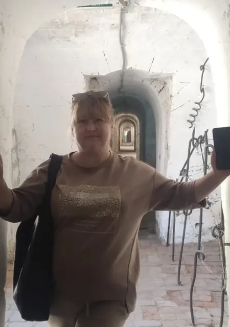 Наталья из Керчи, мне 51, познакомлюсь на одну ночь